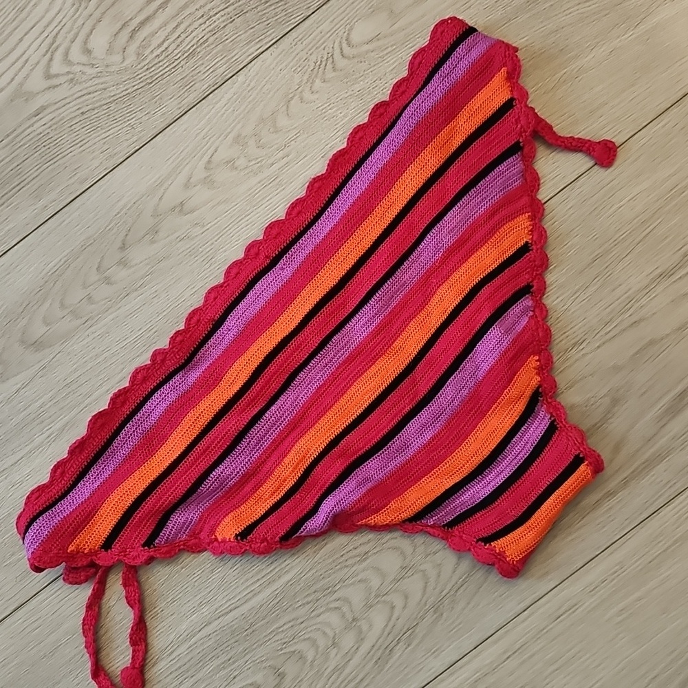 Banana Republic Boho Festival‎ Crochet Lined Tie Bikini Set, Medium - Picture 12 of 14